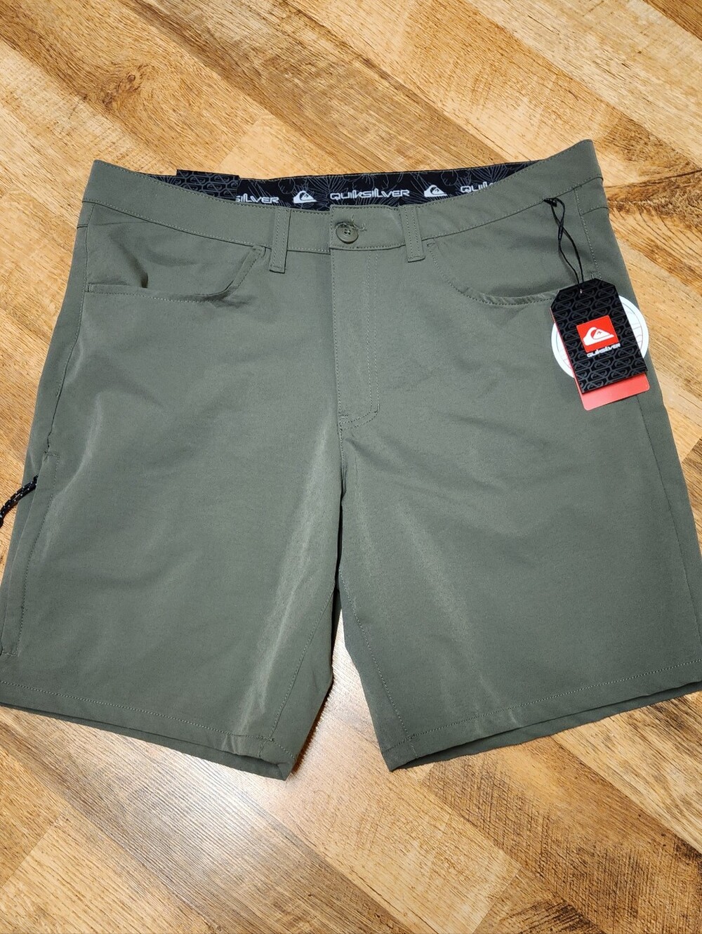 Quiksilver Amphibian Olive Green  Hybrid Shorts, Size 34